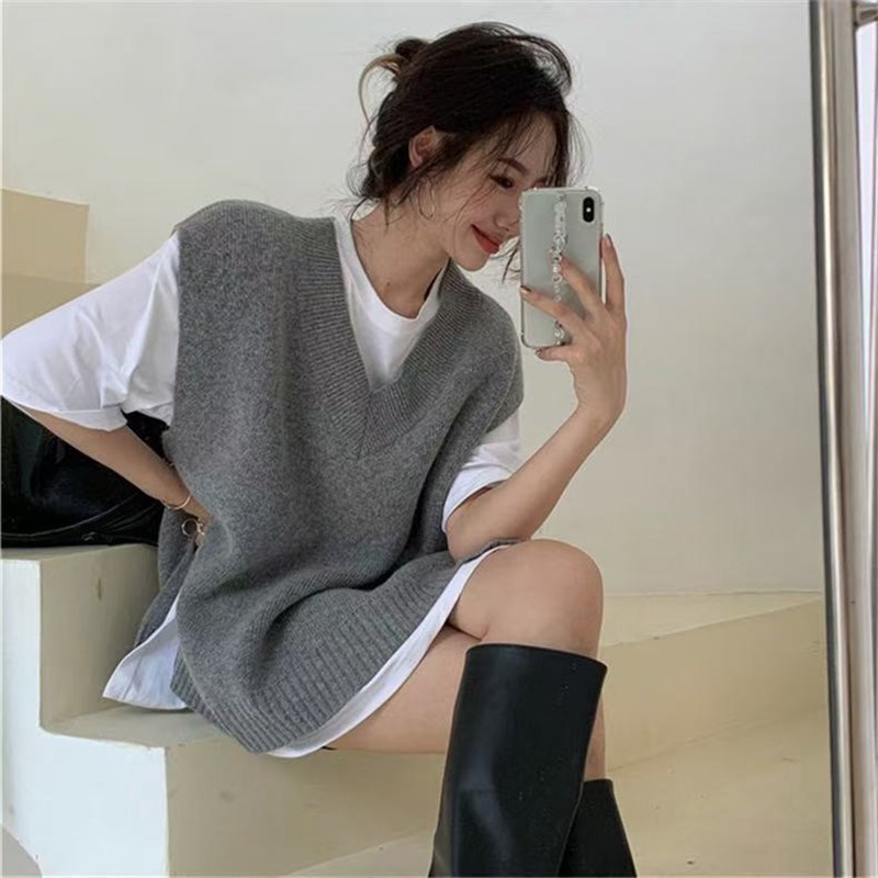 KDNC 루즈핏 니트조끼 여성용 브이넥 니트베스트 19,200원