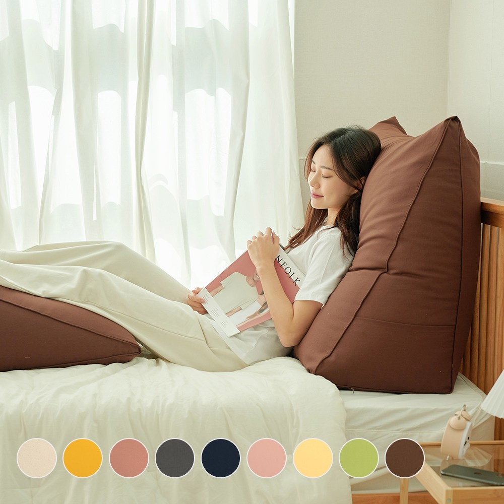 플랫화이트 솜중량 UP 목까지 받쳐주는 방수 빵빵한 삼각등받이 쿠션 64,900원