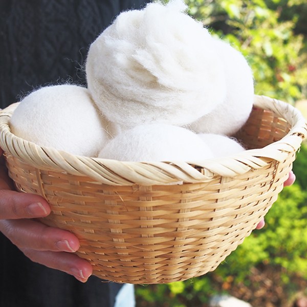 뉴질랜드산 건조기볼 천연 양모볼 건조볼 6개 세트 빠른건조 엉킴 정전기방지 (보관 주머니 포함) 7,000원