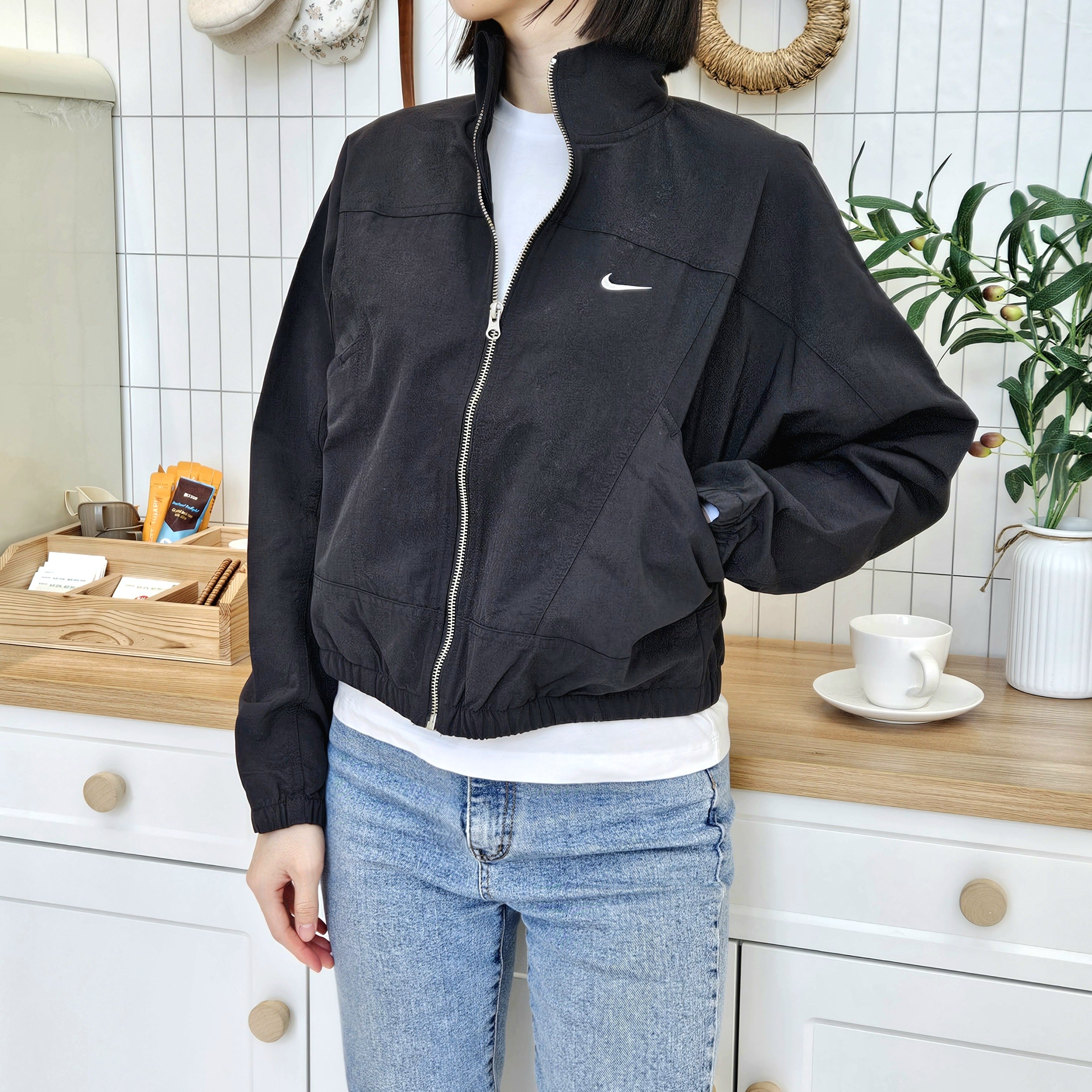 나이키 NSW 여성 바람막이 점퍼 자켓 집업 트레이닝복 러닝복 자외선 차단 운동복 블랙 99,000원