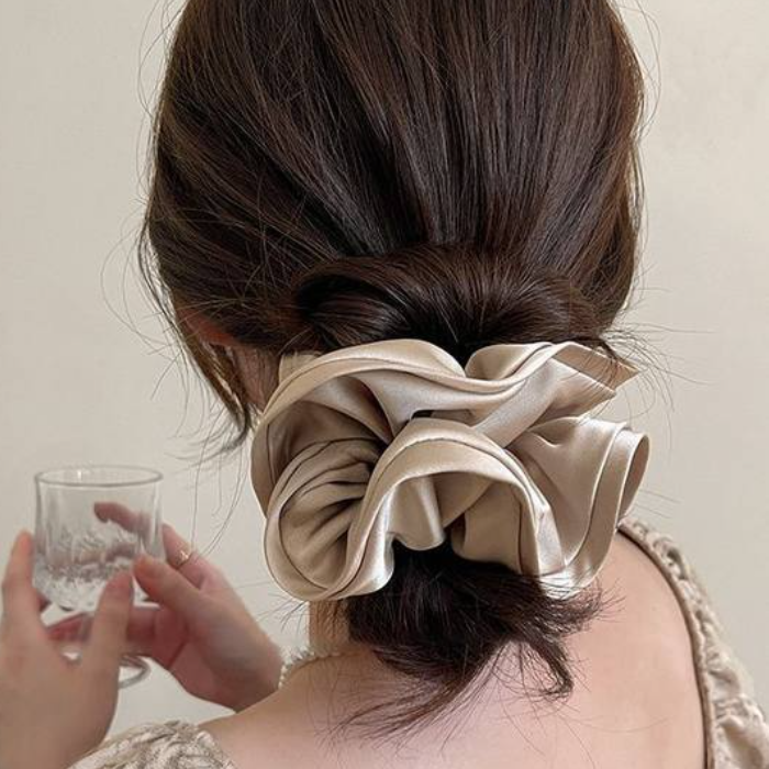 고급 실크 곱창머리끈 헤어 스크런치 새틴 왕곱창밴드 3,800원