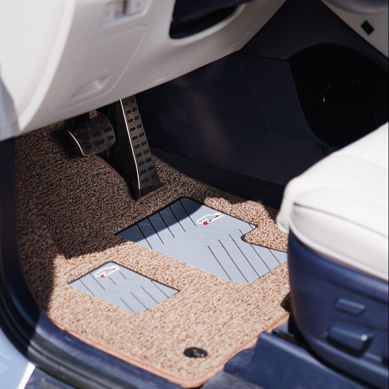 카루젠 기아 EV4 프리미엄 엣지 코일매트 운전석특화 발받침보강 전좌석 자동차바닥매트 89,900원