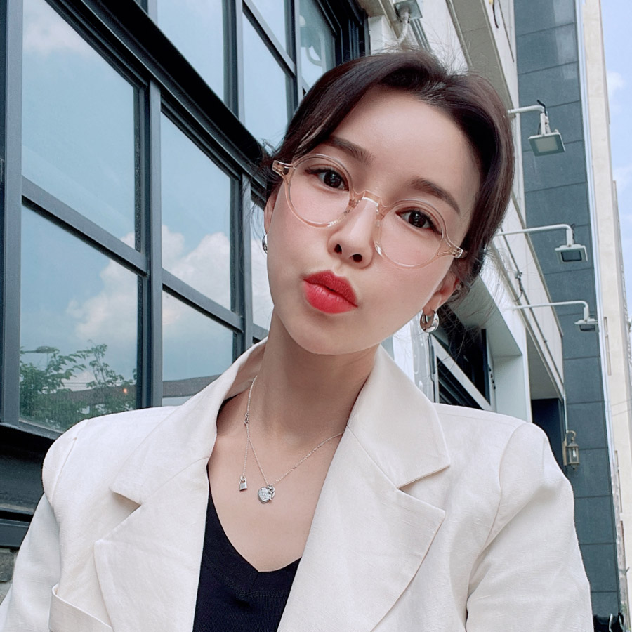 라피던트 줌 돋보기용 뿔테 김구 안경 10g 초경량 가벼운 안경테 (국산) 14,800원