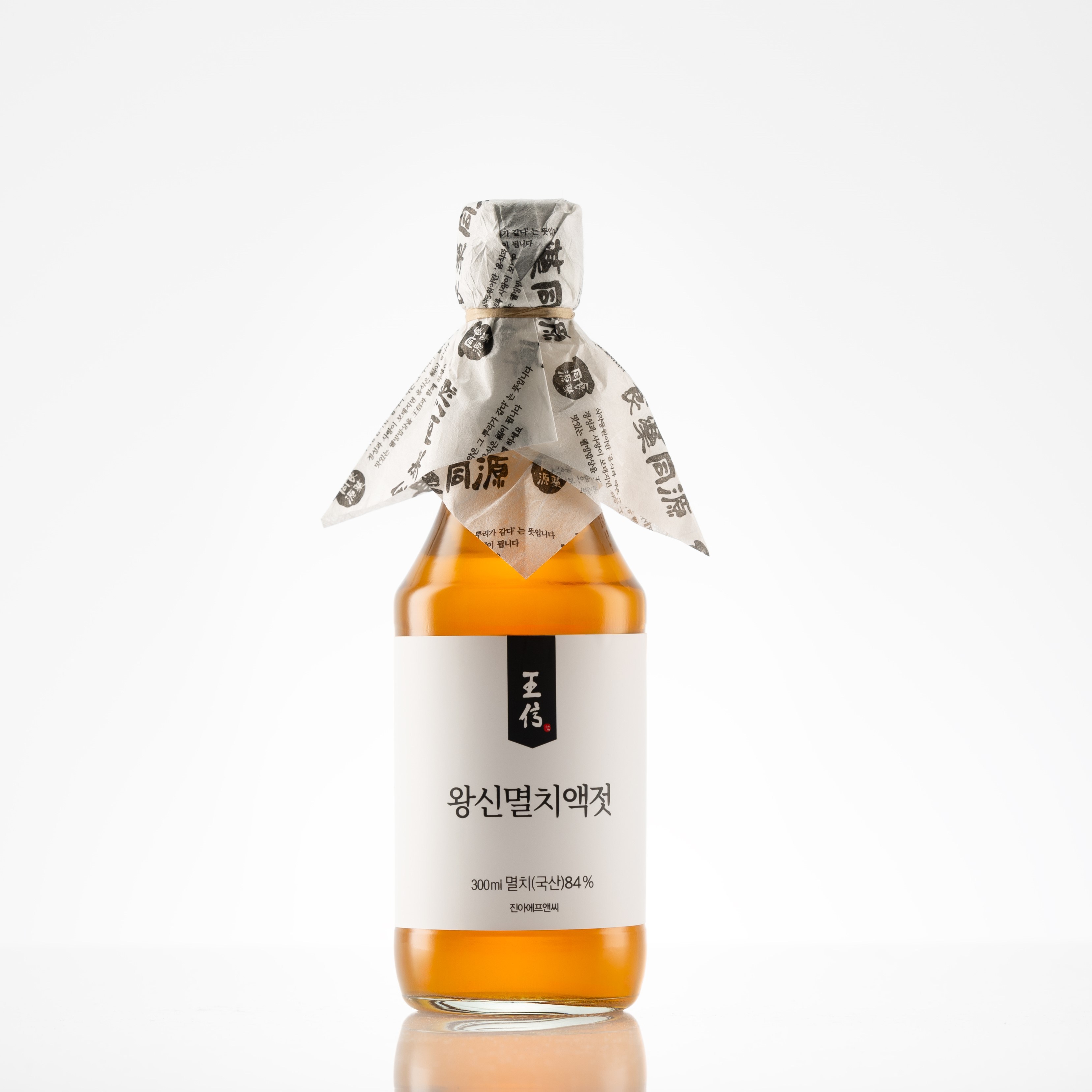 왕신멸치액젓 무첨가 장독발효 국내산 100%, 1개, 300ml 22,400원