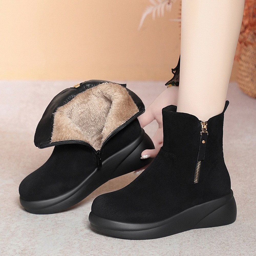 꾸꾸지민 가볍고 따뜻한 5cm 통굽 지퍼 기모 앵글부츠 겨울부츠 36,000원