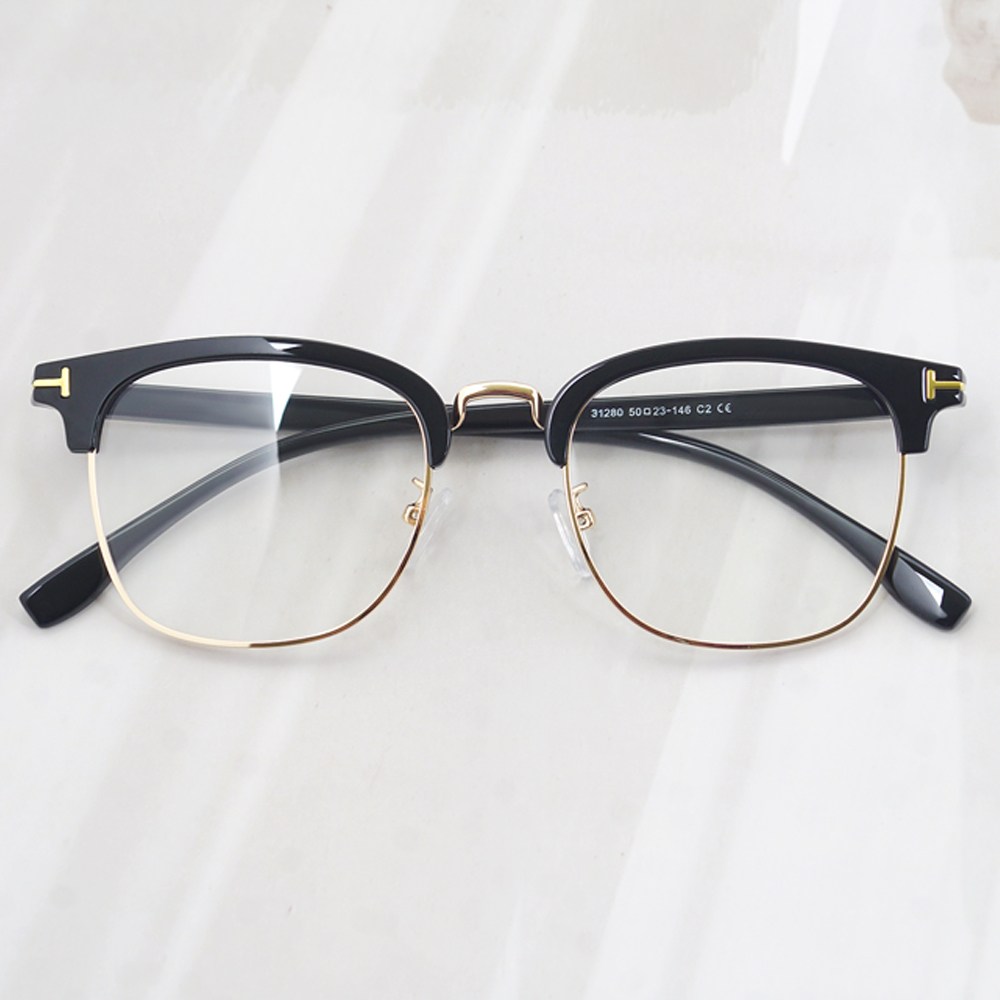 하루홀릭 남자 여자 공용 블루라이트 차단 사각 뿔테 콤비 하금테 안경 20,900원