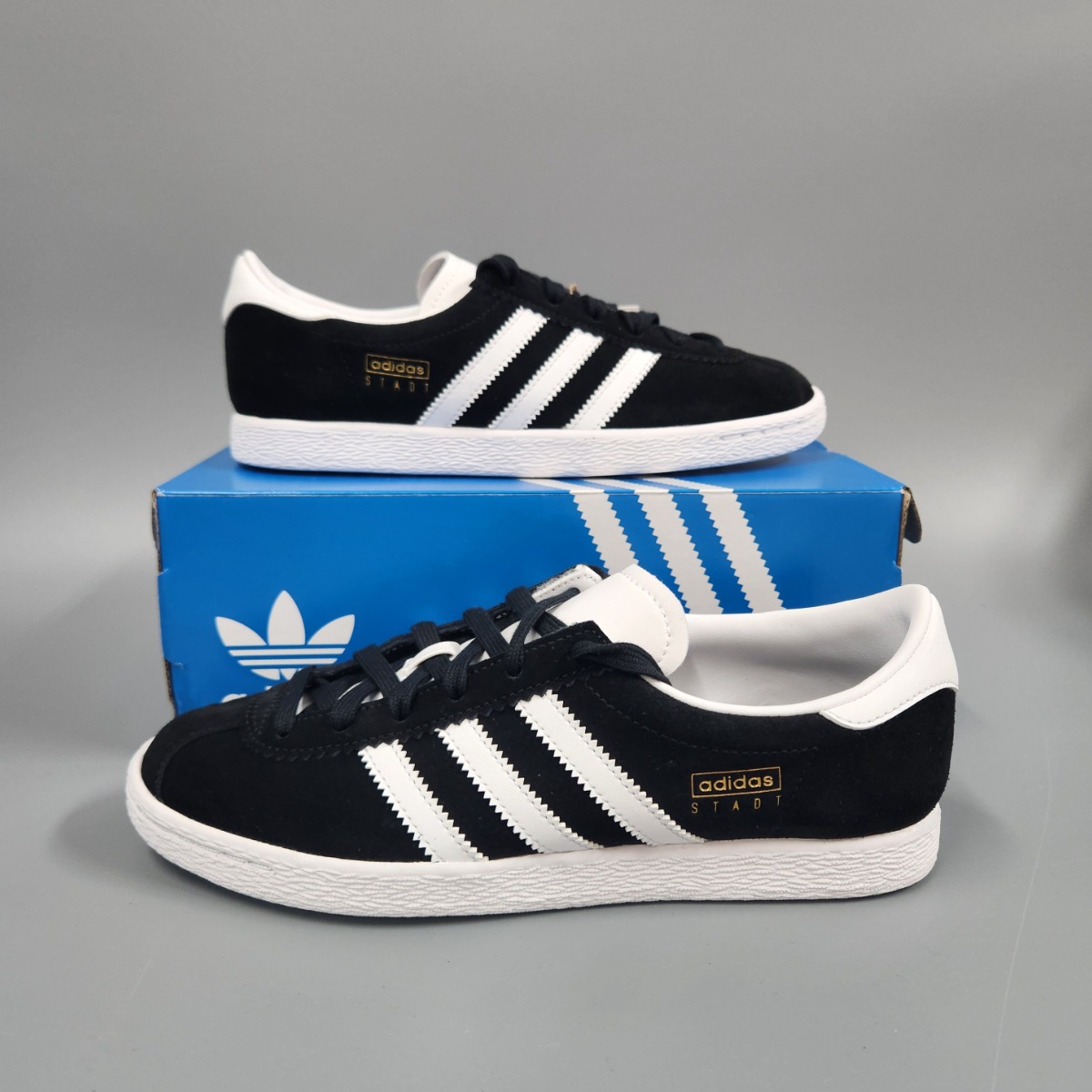 아디다스 STADT 슈타트 여성 운동화 스니커즈 검흰 단화 TR-A115FVS 69,500원