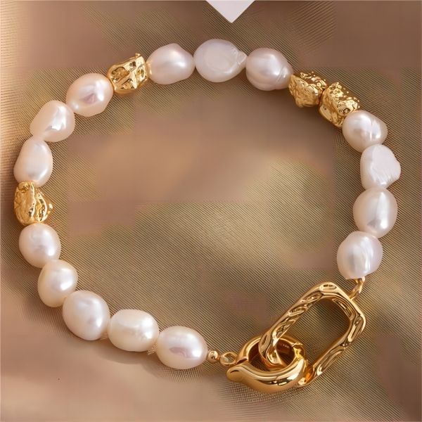 제이큐크로스 천연담수 불규칙 복고 여성 진주팔찌 21,800원