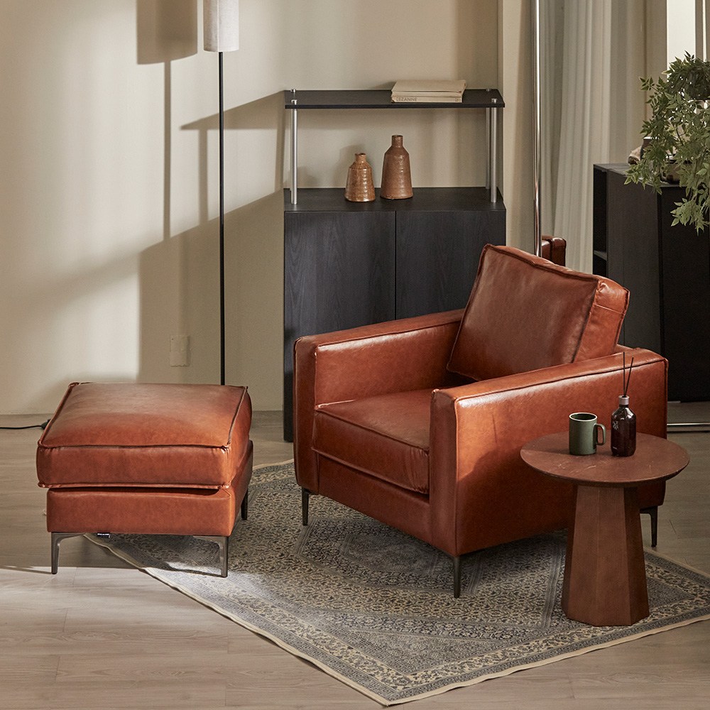 파로마 멜로디 1인소파 인용 가죽 소파 스툴포함 2colors 369,000원