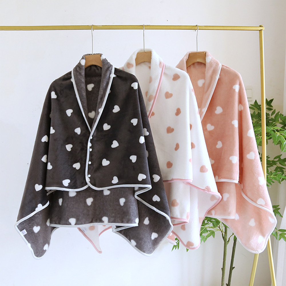 디디오 포근 기모 극세사 어깨 담요 귀여운 하트 학생 직장인 겨울 필수템 망토형 똑딱이 8,910원