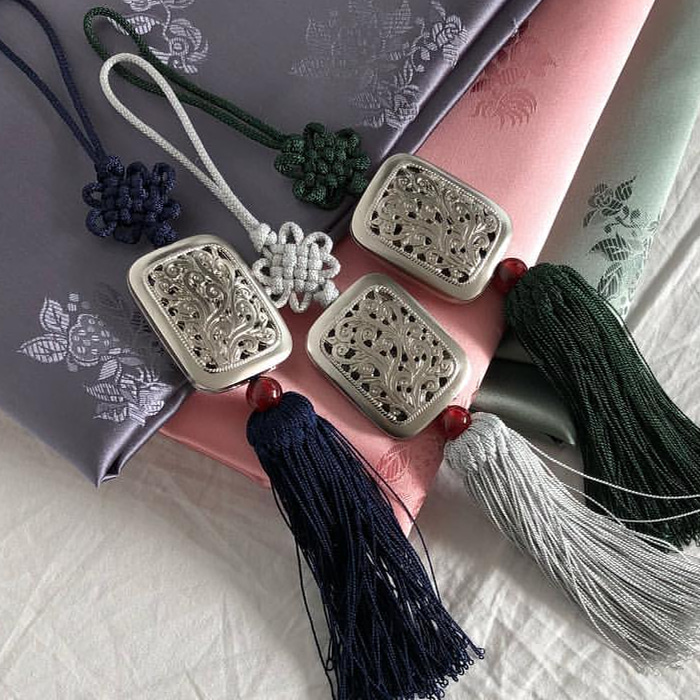 보자기사랑 사각 주석 노리개 3,950원