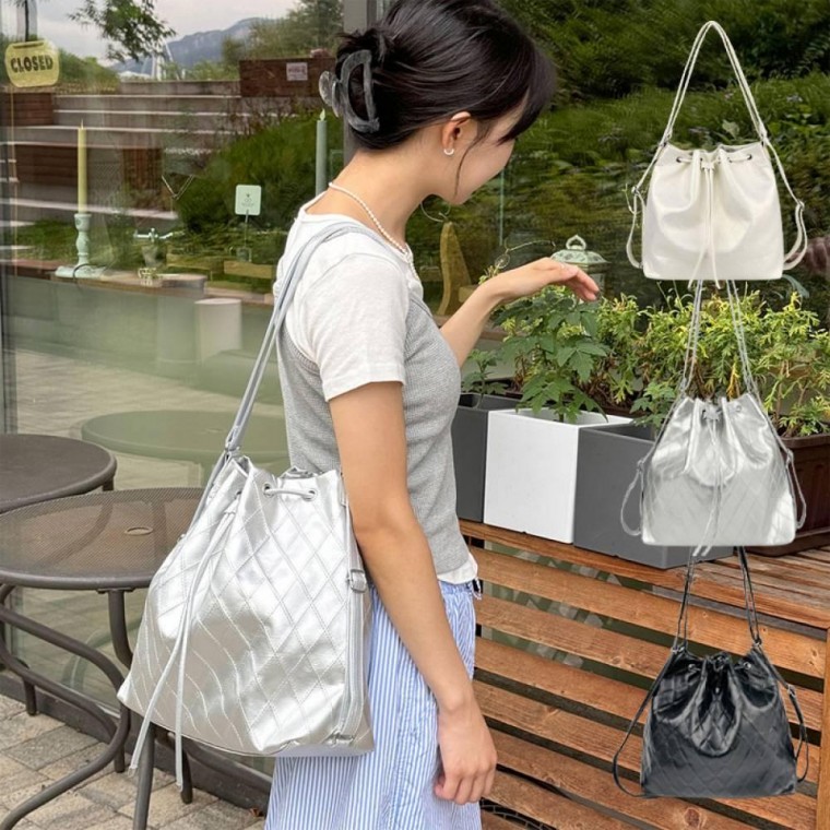 넉넉한 수납 소지품 보관 여성 데일리 버킷 숄더 백팩 58,860원