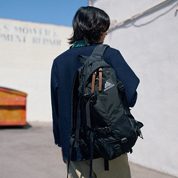 GREGORY 그레고리 데이앤하프 - BLACK (09J29005) 백팩 252,400원