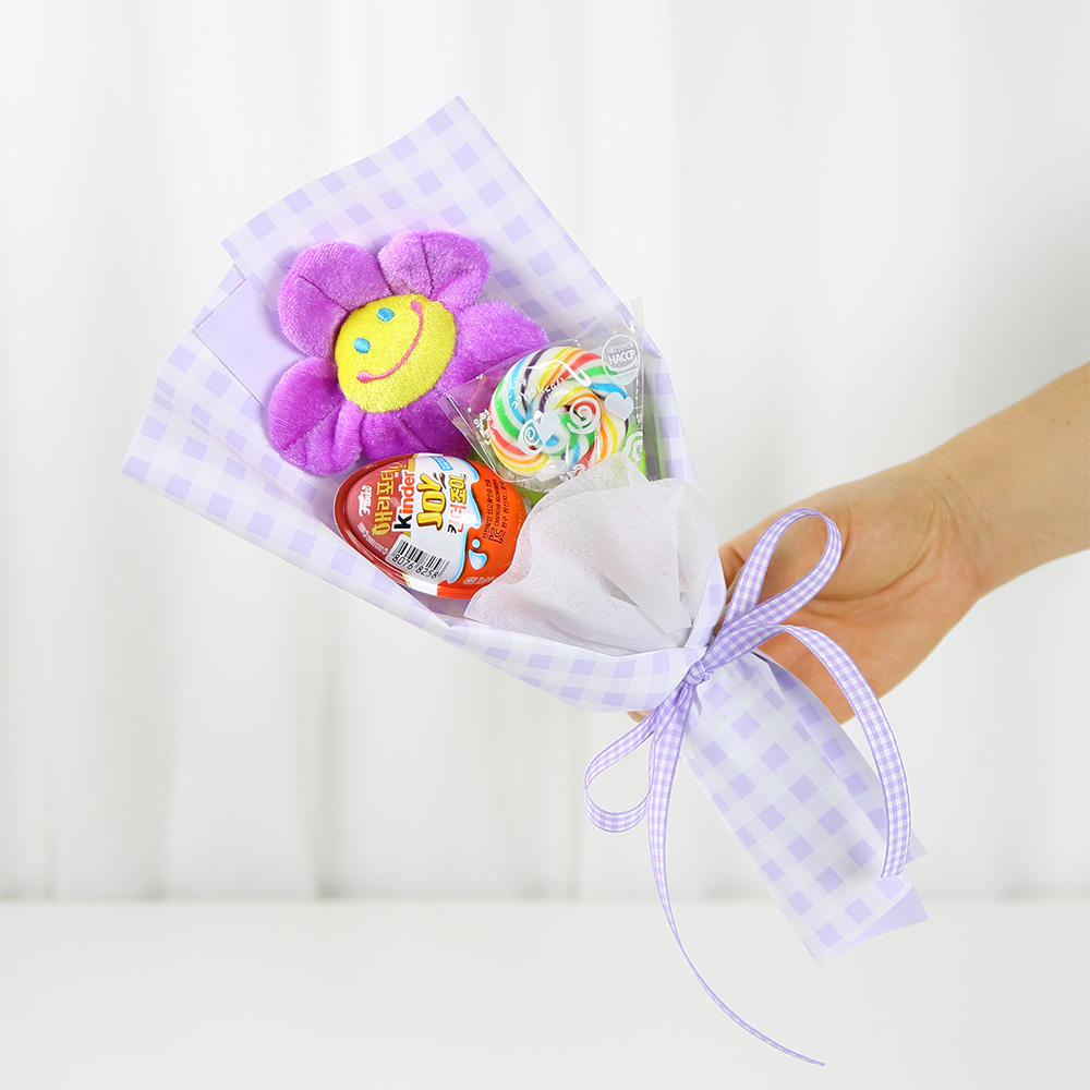 스마일꽃 오로라 킨더조이 꽃다발, 퍼플 9,900원