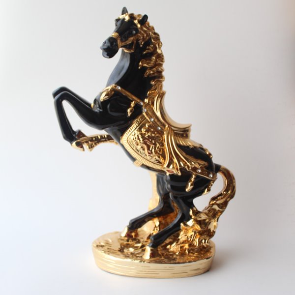아네샵 블랙 황실마 말 장식품 조각상 돈 들어오는 황금 말 거실 인테리어 장식 소품 성공 99,000원