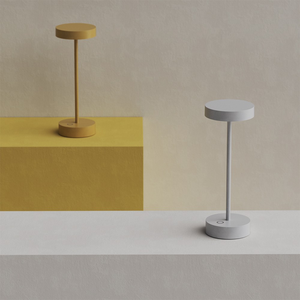 UBIQUA STANDY MAXI 유비콰 무드등 인테리어 조명 LED 충전식 포터블 테이블 램프 디밍, 샌드 321303 174,000원