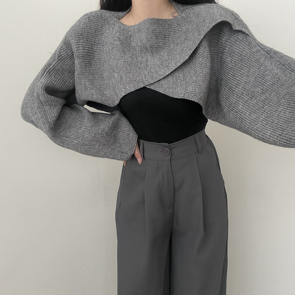 바나나2 여성 캐주얼 꾸안꾸 유니크 언발 크롭 볼레로 숄더 니트 26,990원