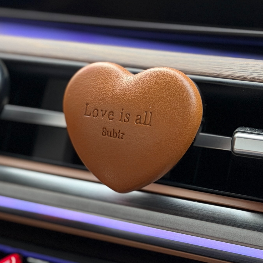 소비르 럽올 차량용 방향제 차 가죽 인테리어 고급 명품 자동차 디퓨저 24,900원