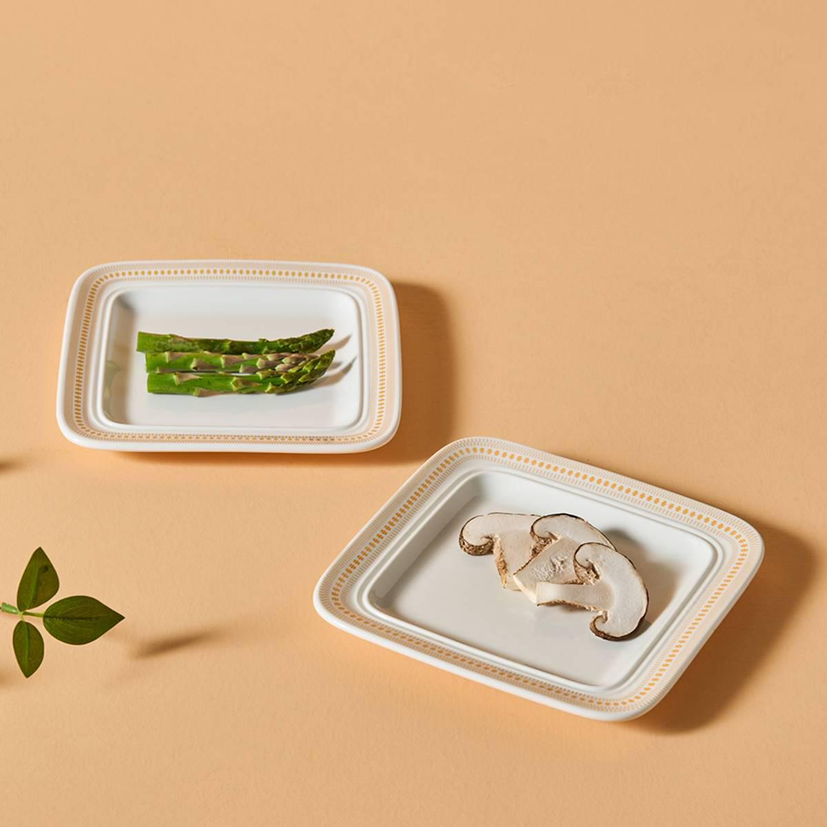 코렐코디네이츠 로즈몬트 정사각 접시 169 x 169 cm, 아이보리 + 오렌지, 2개 35,450원