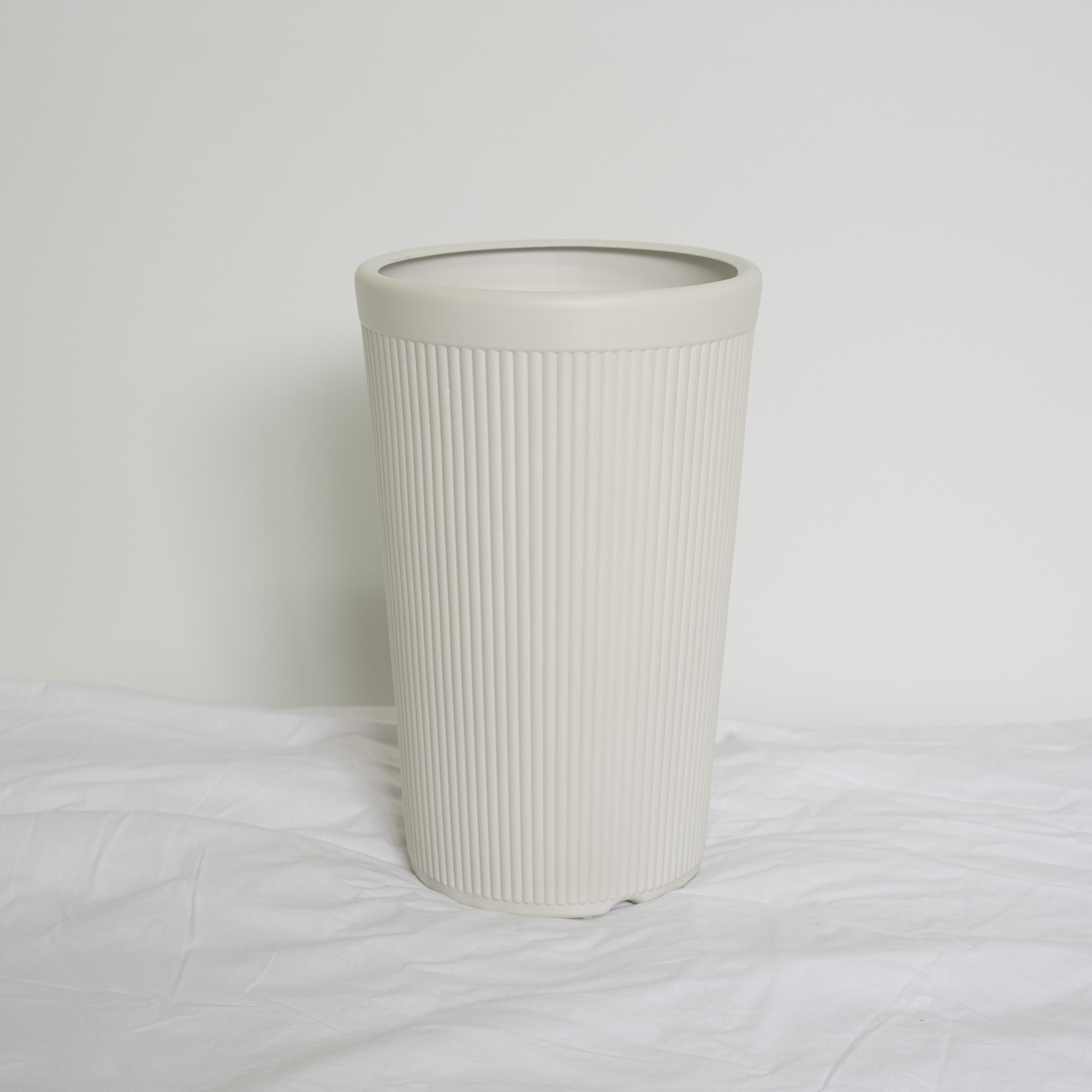 재미있는화분 플라스틱 화분 세로 스트라이프 13,900원