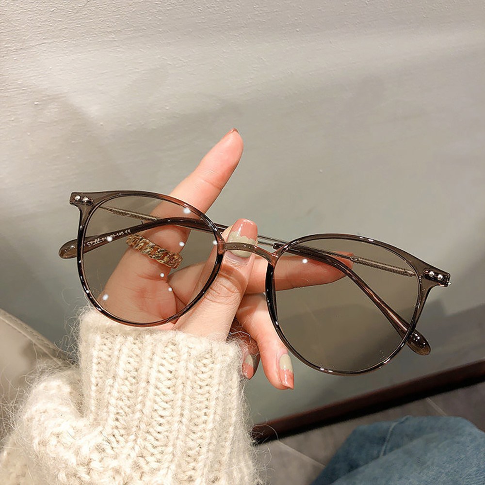 여성 변색 안경 자외선차단 선글라스 안티블루라이트 안경태 7,810원