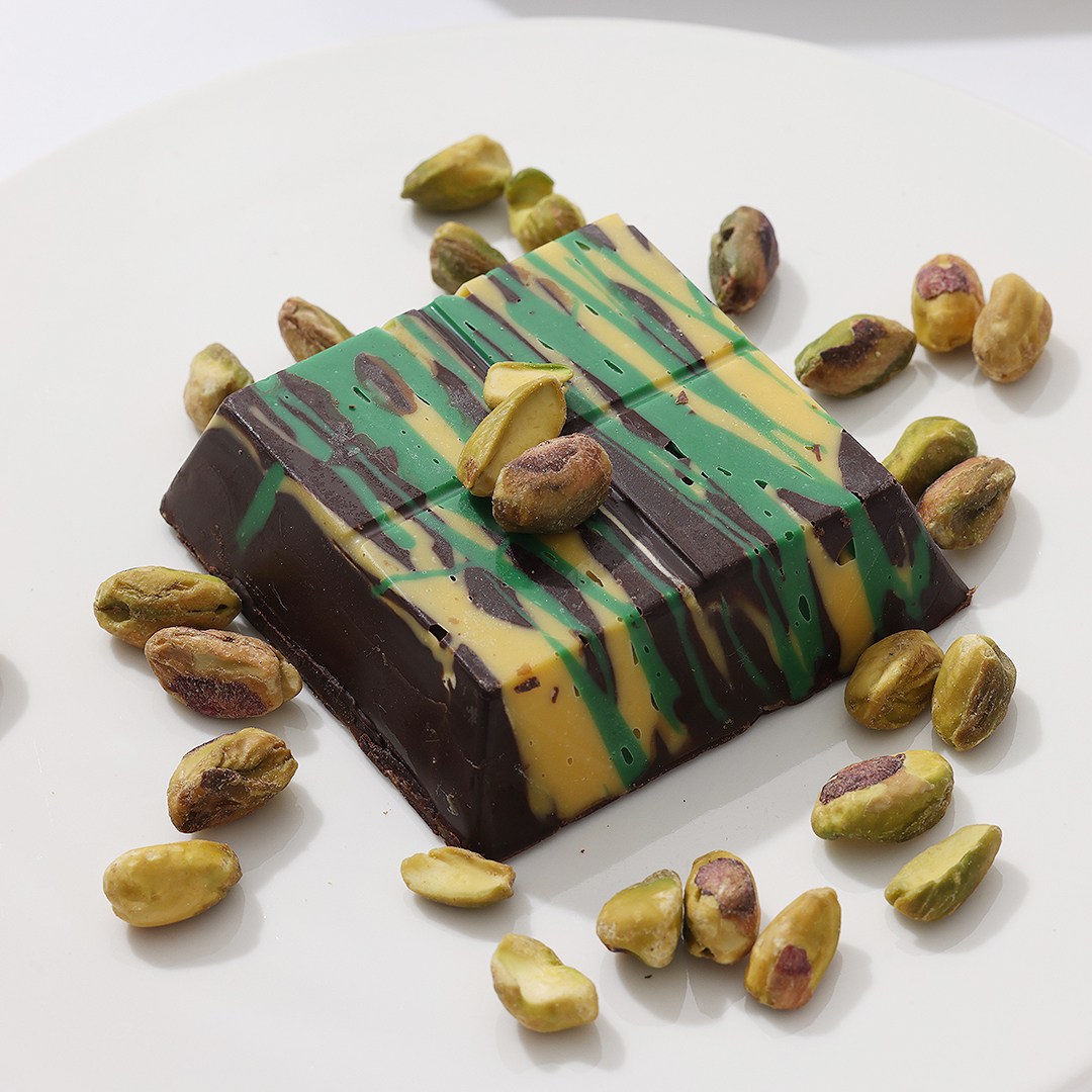 리리컬 두바이초콜릿 미니사이즈 피스타치오 카다이프 수제초콜릿 8,400원
