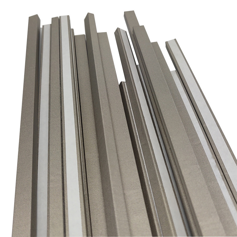 금속 전도 차폐 EMI 폼 고무 스트립 테이프 전자기 흡수카드 17,400원