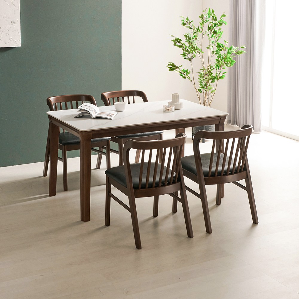 라로퍼니처 허그 1400 포세린 통 세라믹 4인 고무나무 원목 식탁 세트 484,000원