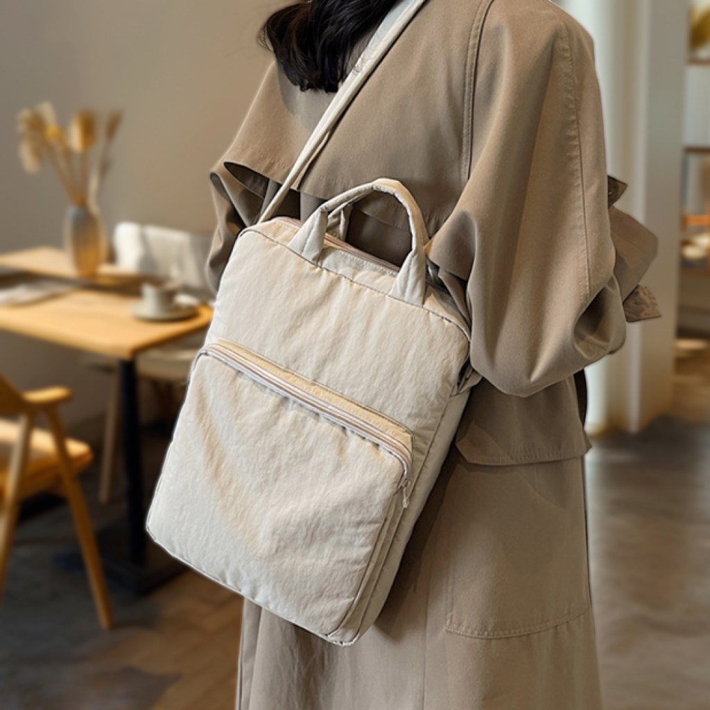 히즈플랜 가벼운 크로스백 노트북가방 13,900원