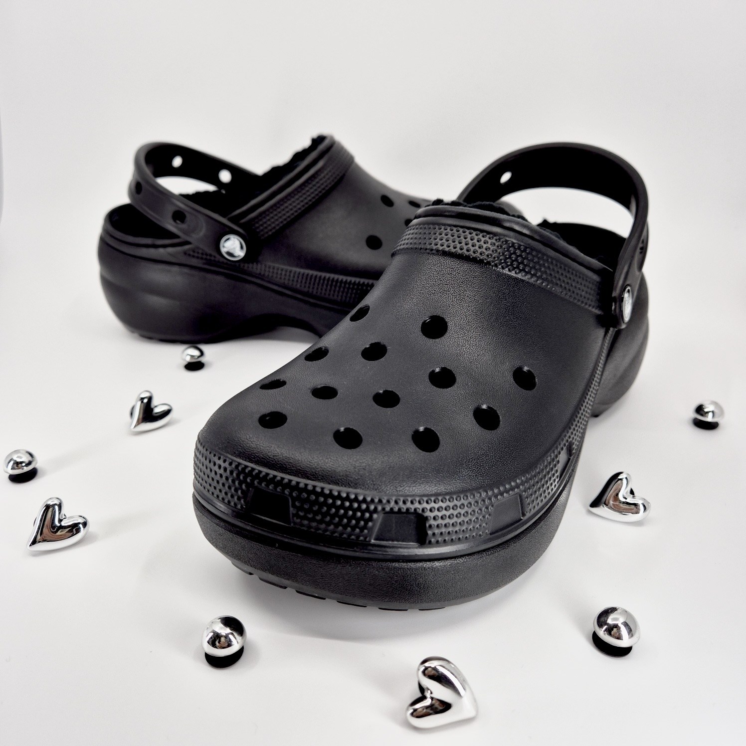 [백화점정품] 크록스 클래식 플랫폼 라인드 클로그 우먼 + BRANX 실버 액세서리 54,900원