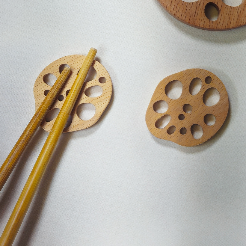 해푸리 수저받침 연근모양 티코스터 원목받침 2p, 2개, S 12,900원