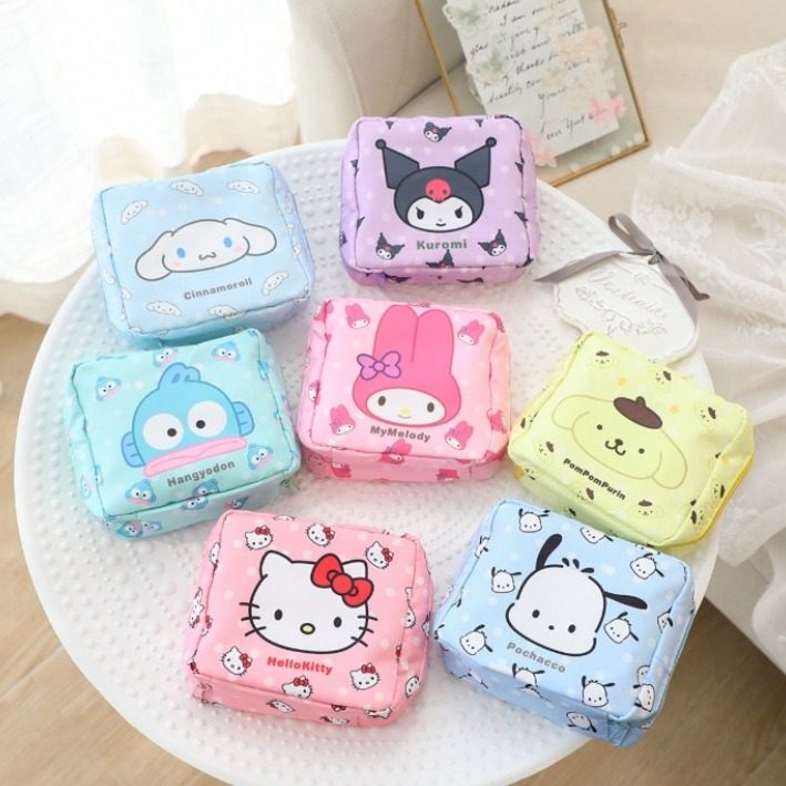 [지우프랜즈] 귀여운 산리오 휴대용 여행 생리대 화장품 보관 파우치 3,900원