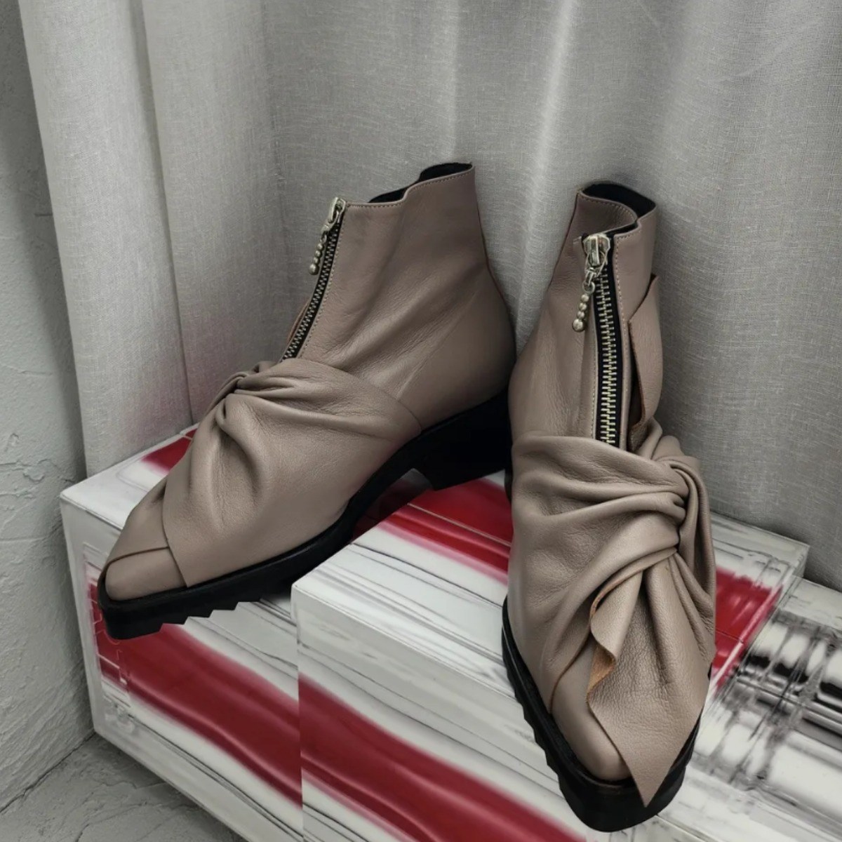 조은킹 율이에 B524 여성 천연소가죽 데일리 미들부츠 90,000원