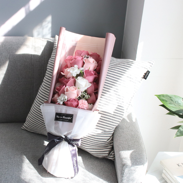 모리앤 33송이 비누조화꽃다발 선물박스 3Color 26,800원