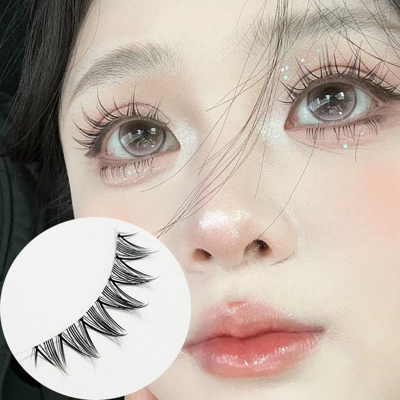 Muvsthy 대용량 인조 가닥 부분 아이돌 포인트 셀프 속눈썹연장 인형눈매완성 속눈썹 L 8,900원