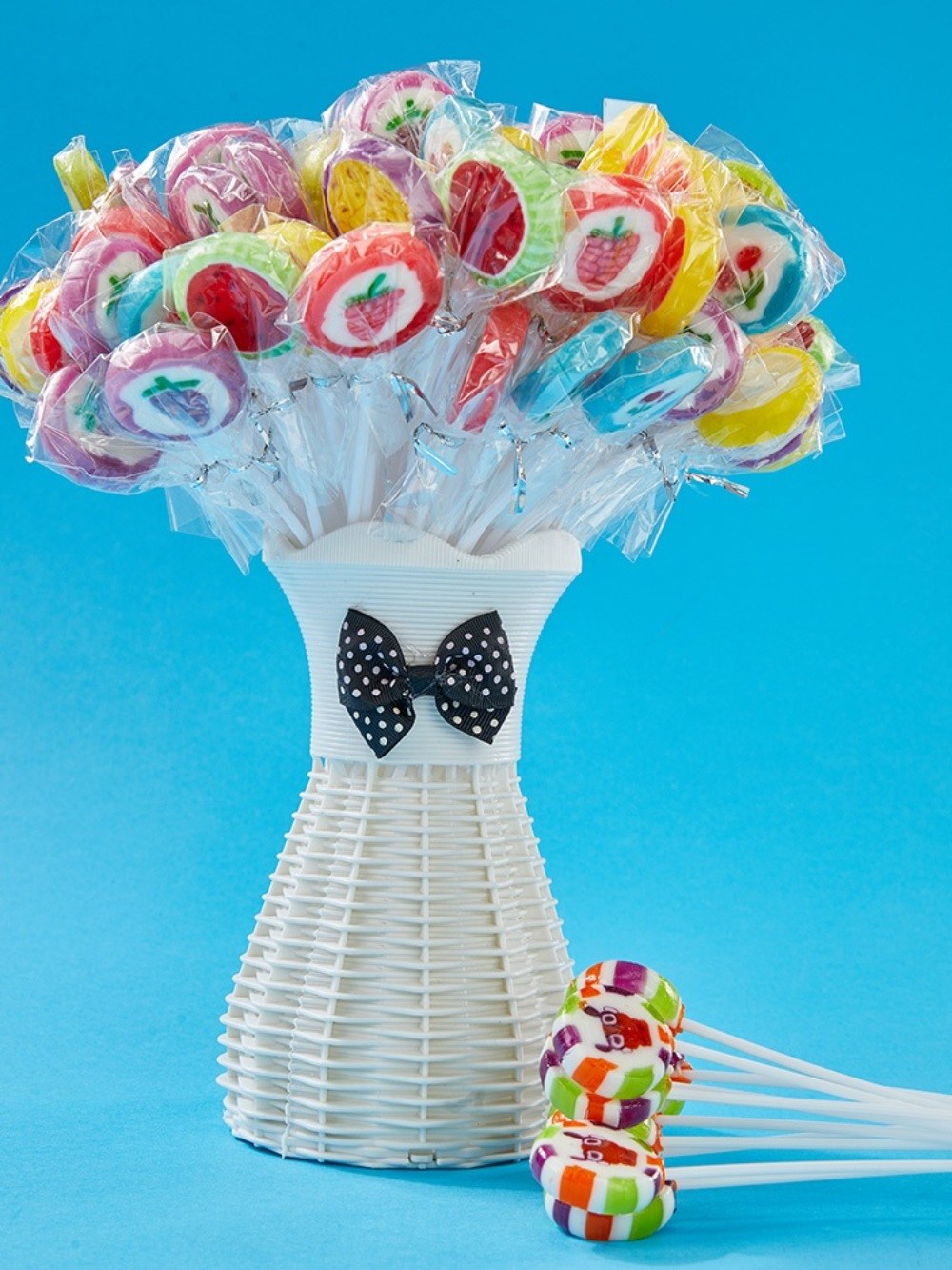 긴막대사탕 100개 중국 대용량 대왕사탕 어린이집 롤리팝 유치원 화이트데이 36,900원