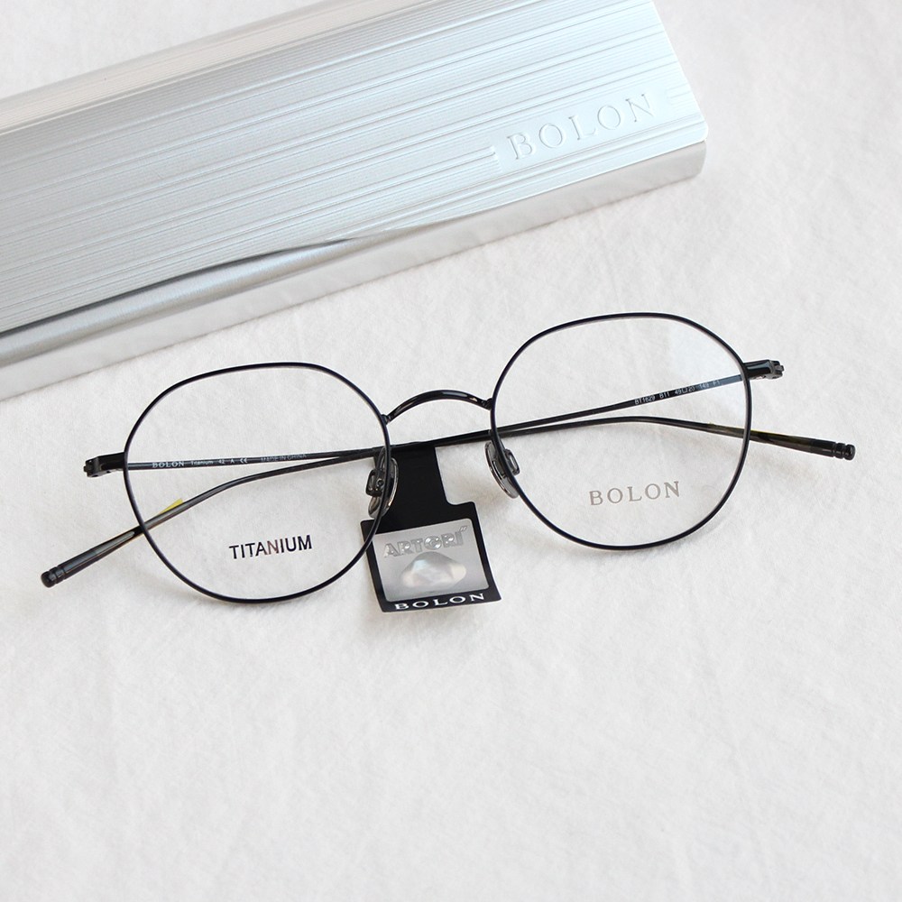 볼론 안경 BT1629 푸네 티타늄 안경테 초경량 크라운판토 (룩소티카 정식수입) 236,550원