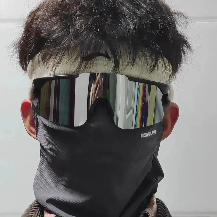 LAYFIT 스포츠 레저 선글라스 스키 고글 남녀공용 김서림방지 보드안경 싸이클 고글 오토바이 안경 UV400, 블랙, 1개 9,900원