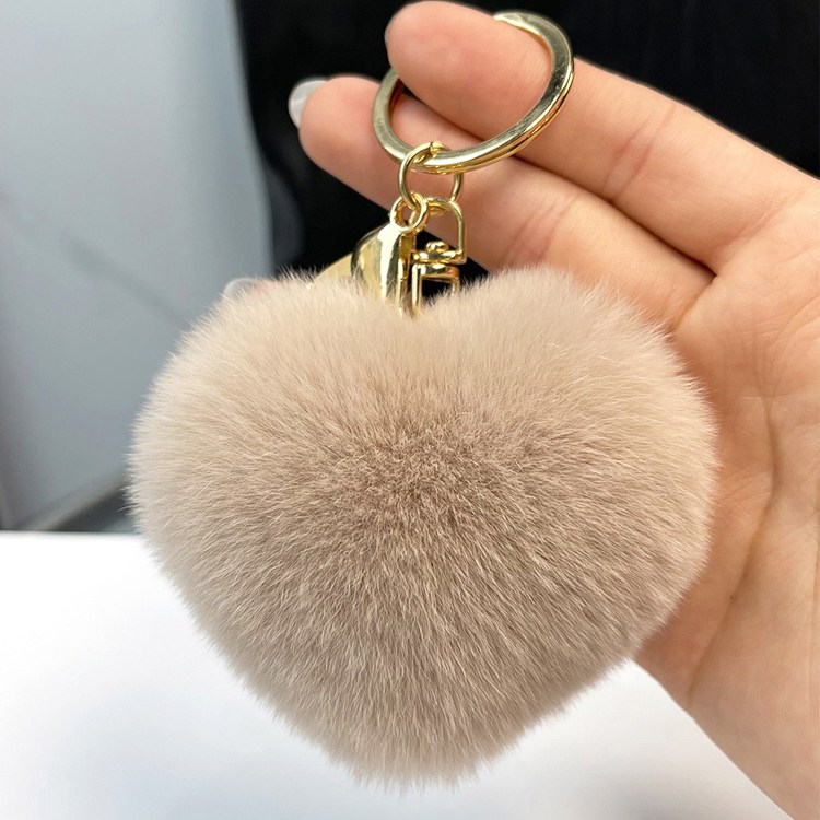 댓츠댓 자동차 키링 하트 토끼털 열쇠고리 9,890원