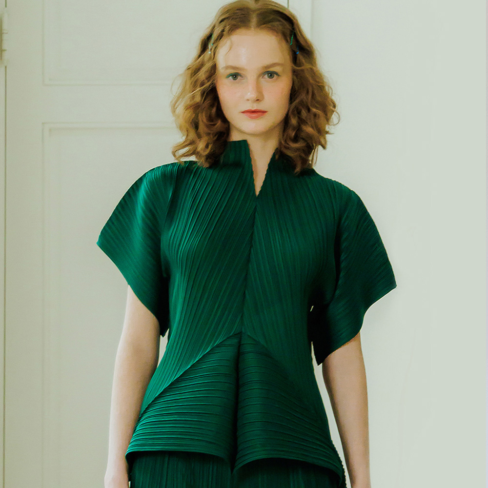 [피네플리츠] 차이나 브이넥 블라우스 (4 Color) 144,490원