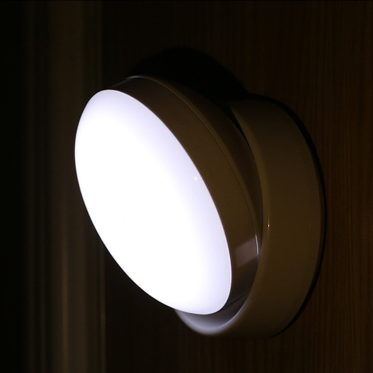 니녹 [1+1] LED 360도 건전지형 무선센서등 동작감지 조명 현관 화장실 간접조명 탈부착식 14,900원