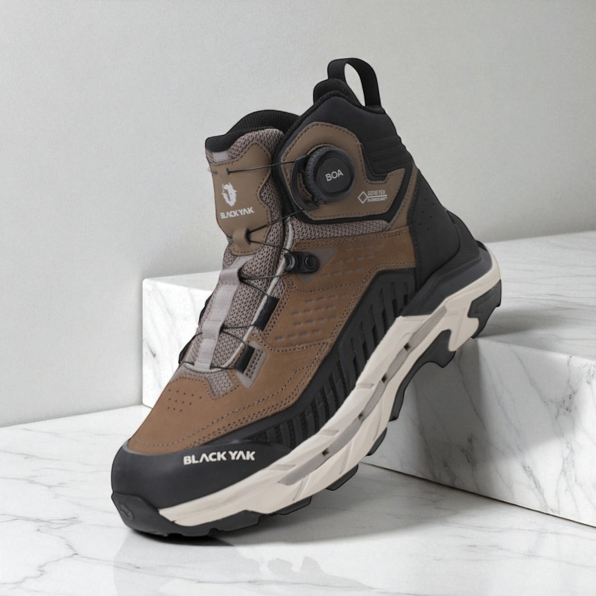 블랙야크 공용 고어텍스 등산화 매그넘 알파 D GTX ABYSHXU951BR 219,000원