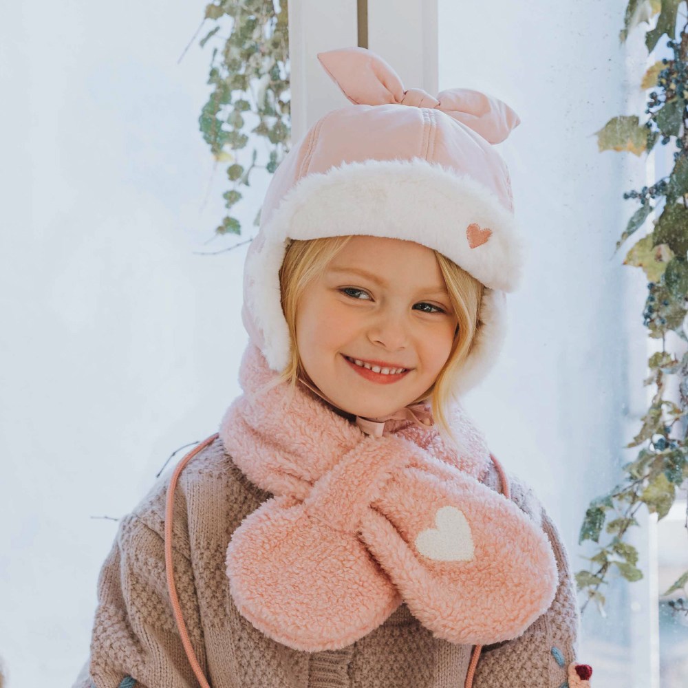 쿵스쿵스 아모르유리본방한모 아기방한모자 유아 귀달이모 여아모자 겨울모자 28,900원