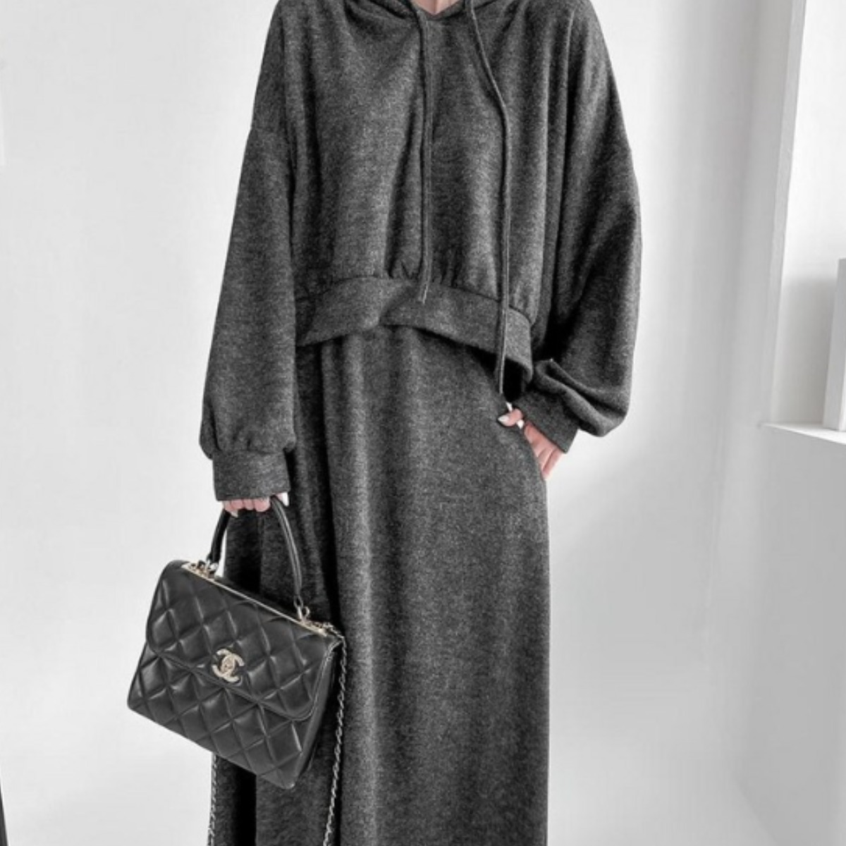 여성 니트 후드 롱스커트 세트 트레이닝 투피스 홈웨어 원마일룩 임산부 데일리룩 52,400원