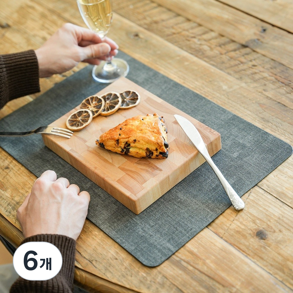 감성작가 방수 양면 가죽 식탁매트 테이블매트 식탁보호 홈카페 인테리어 세팅, 6개, 43X34, 조약돌(블루) 20,500원