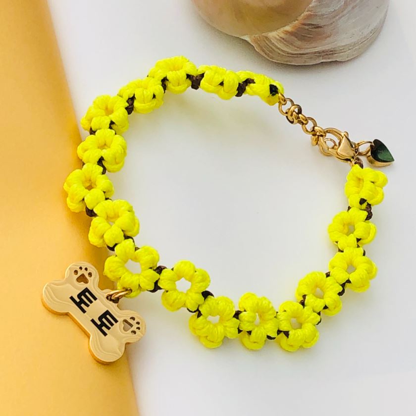 서은이네 (수제)퓨전 매듭 꽃 목줄+뼈다귀모양 팬던트 인식표 강아지 고양이 목걸이 15,900원