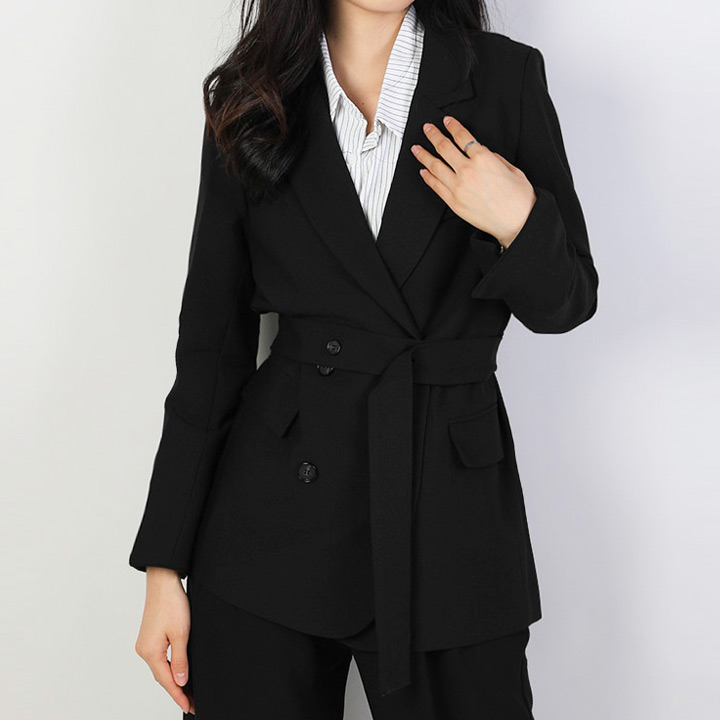 퀸이즈 여성용 스트랩 디테일 코트 21,910원