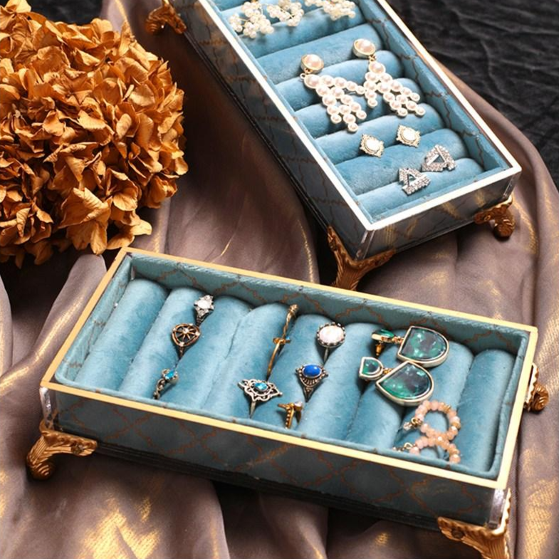 비텐 럭셔리한 드레스 악세사리거치대 악세사리보관함 웨딩드레스 진열대 14,500원