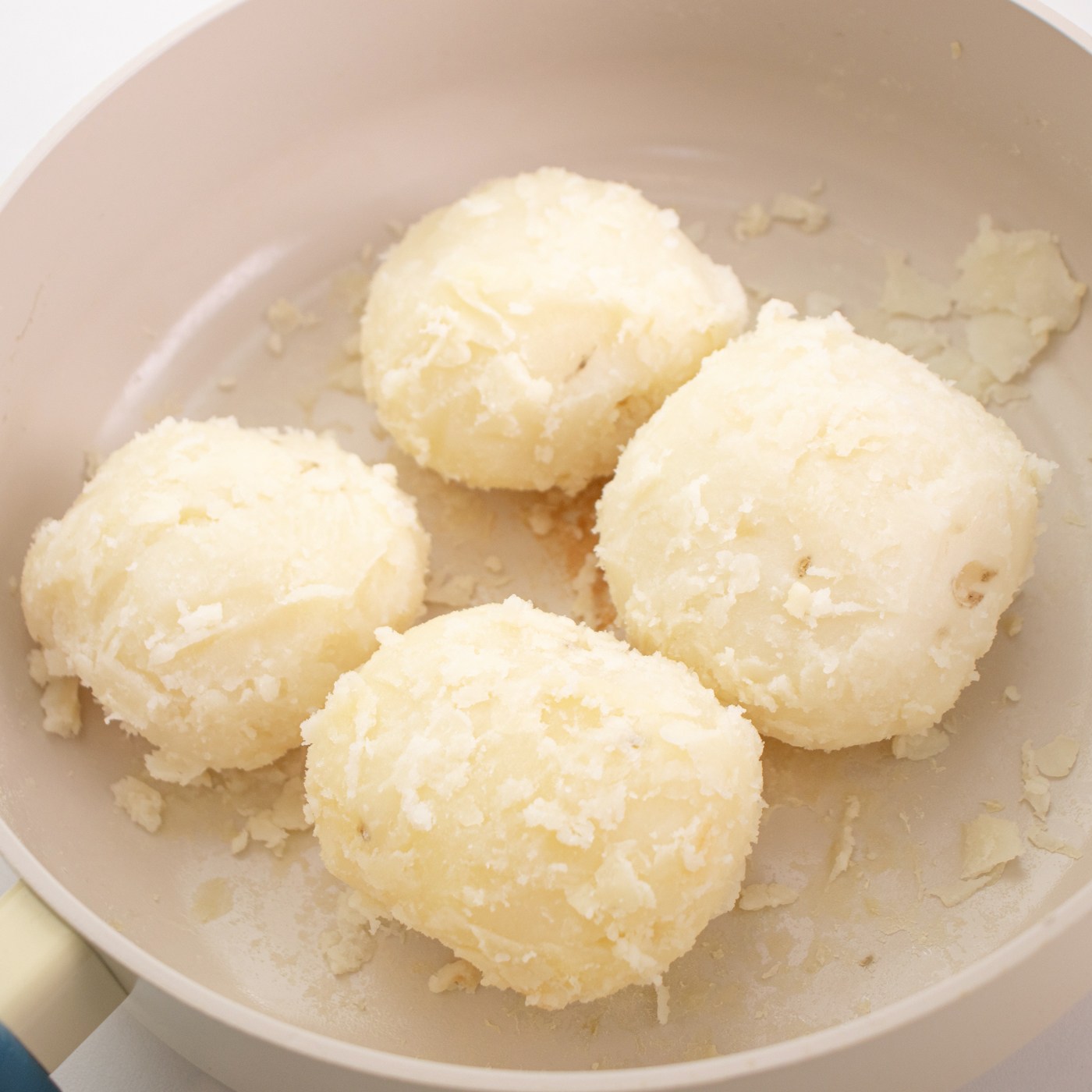 2026년 포슬한 김제 햇수미감자 (왕), 1박스, 3kg 30,500원