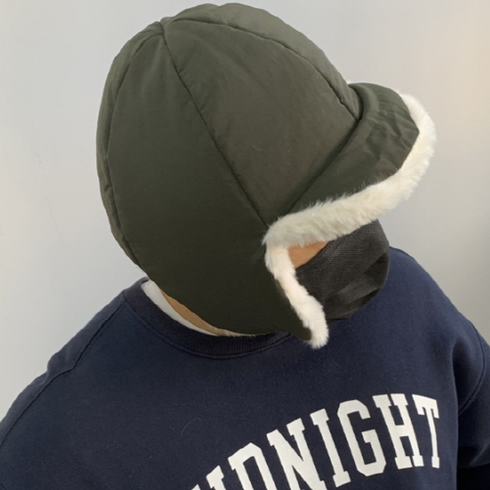 헬린이상점 패딩 군밤모자 방한 귀도리 모자 25,000원